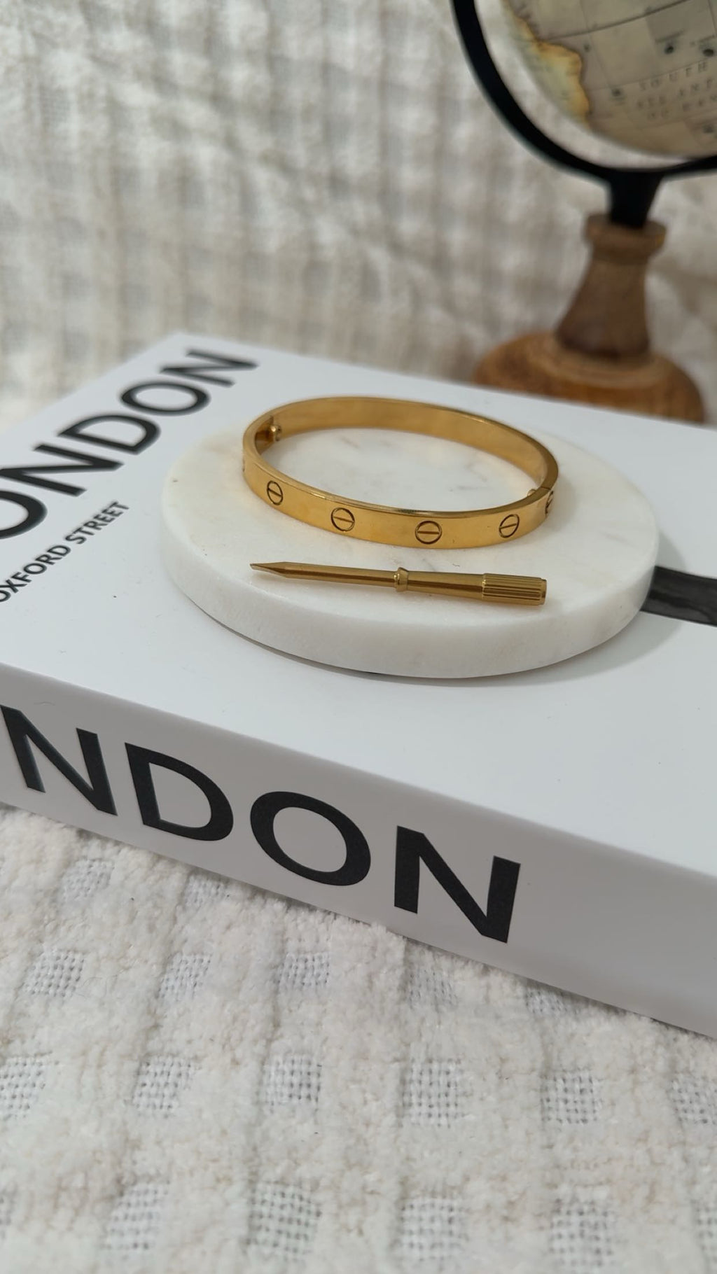 Classic Screw bangle 19 cm