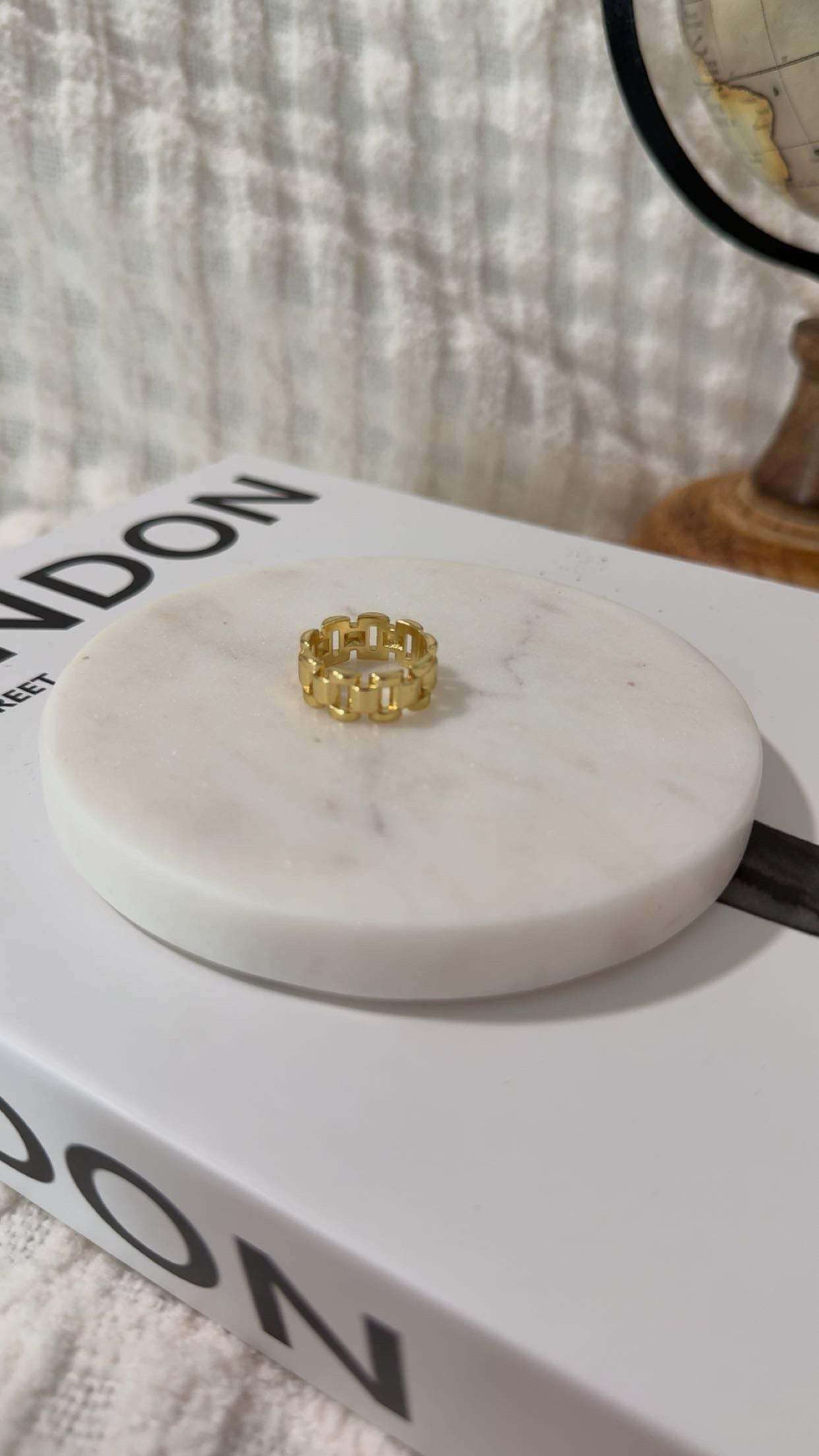 Watch Ring