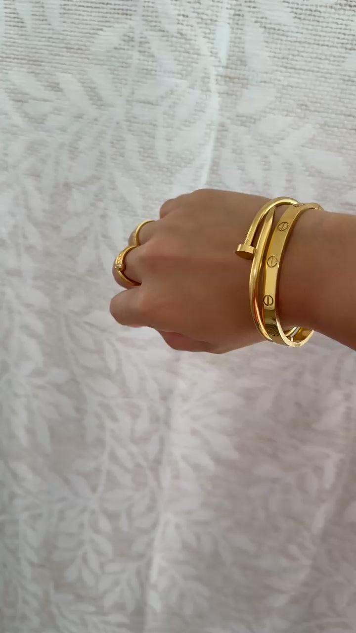 Classic Screw bangle 19 cm